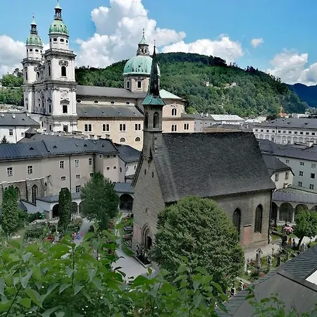Zeitlos *