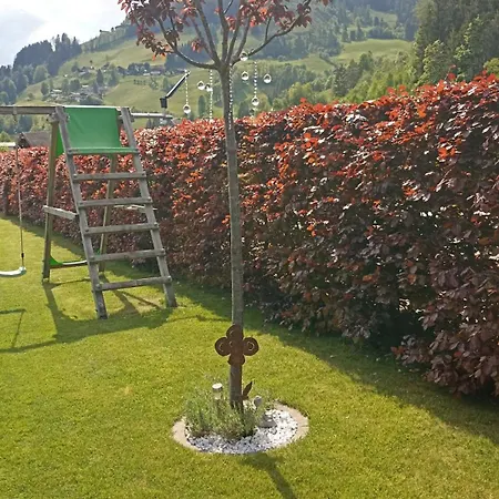 Zeitlos Πανσιόν 3*